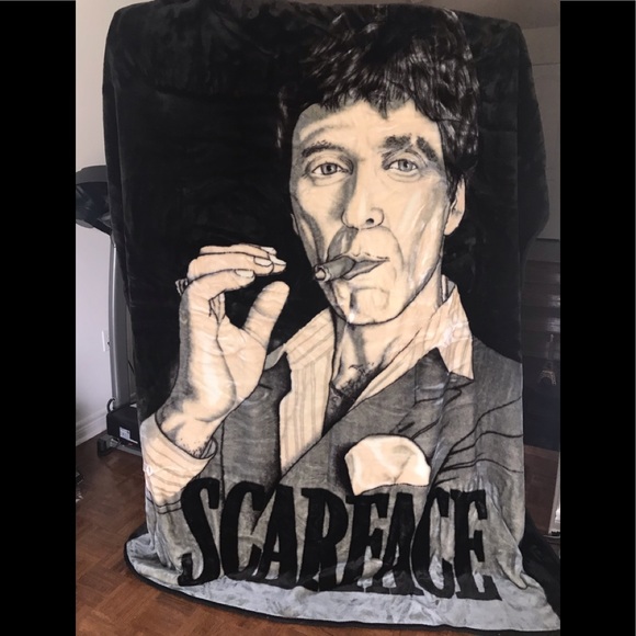 Scarface thick blanket.